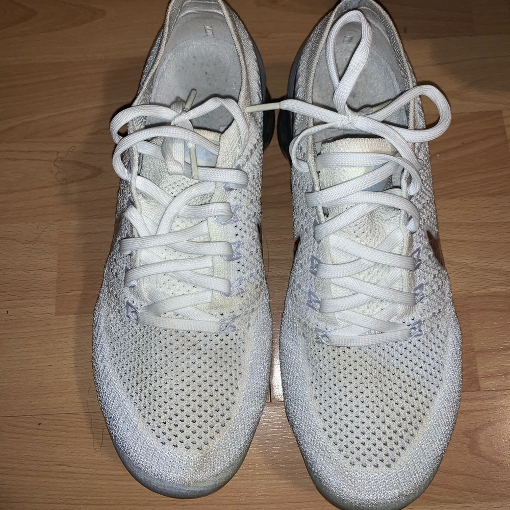 Nike woman’s air vapor max